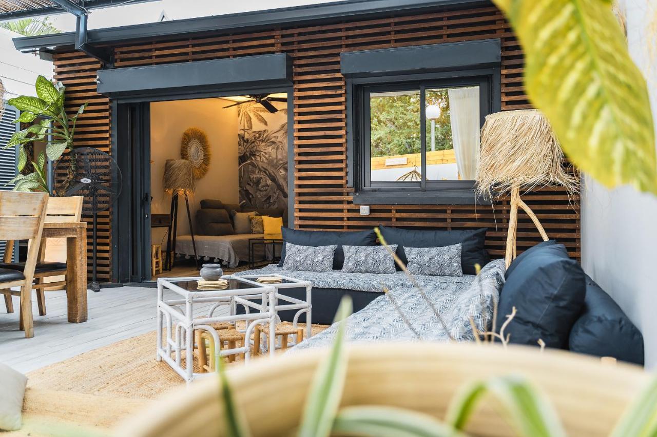 Villa Latrille - Piscine - Sauna - Jacuzzi 라 살린 레 뱅 외부 사진