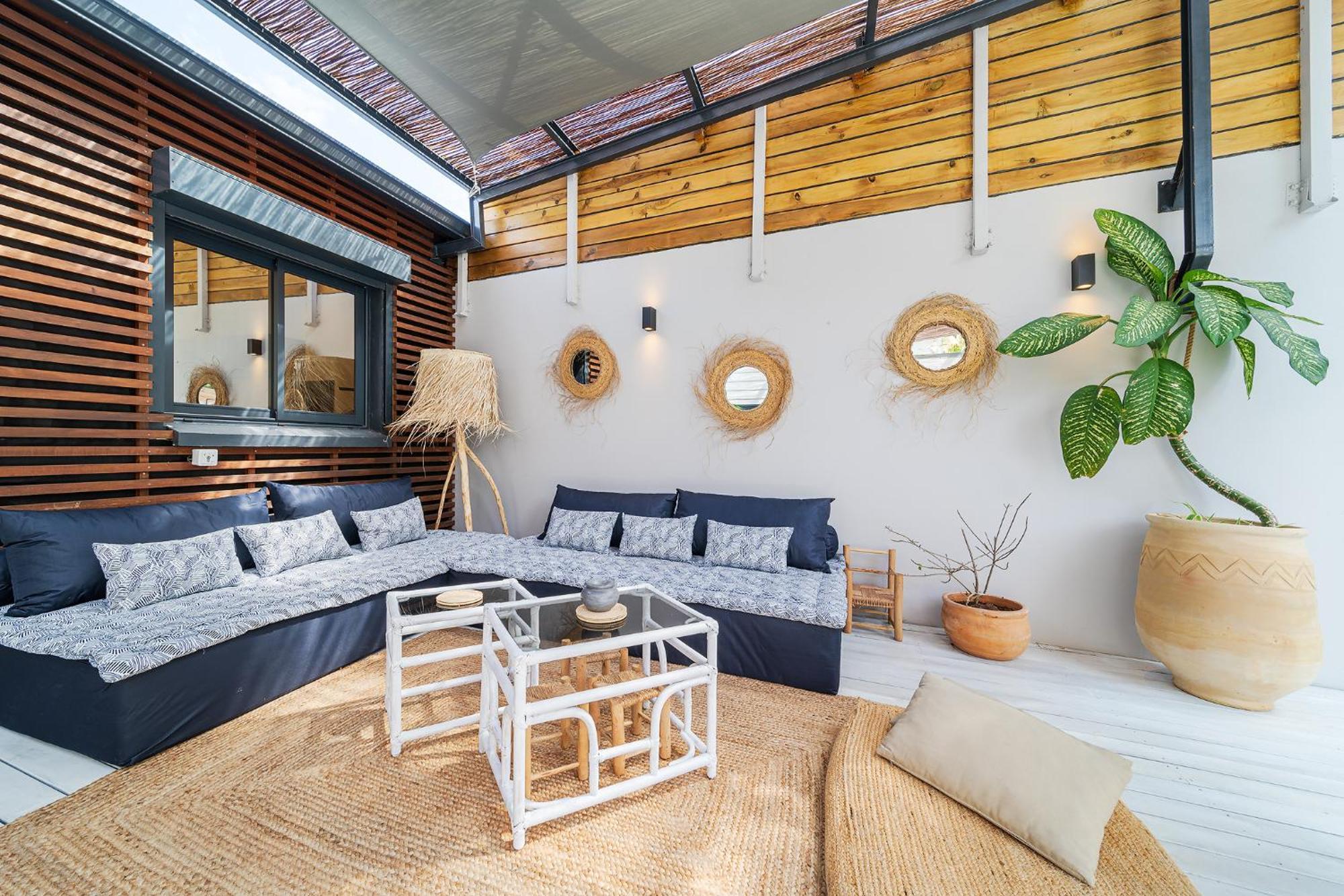 Villa Latrille - Piscine - Sauna - Jacuzzi 라 살린 레 뱅 외부 사진